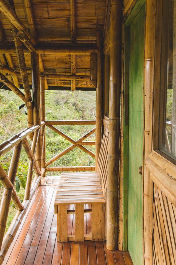 Adriana's Bambu-Lodge Guatape Bagian luar foto