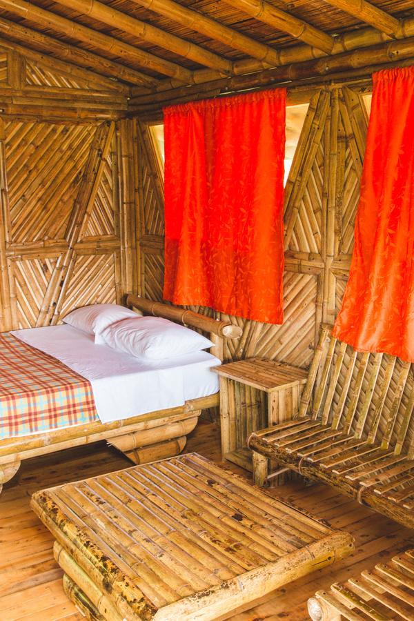 Adriana's Bambu-Lodge Guatape Bagian luar foto